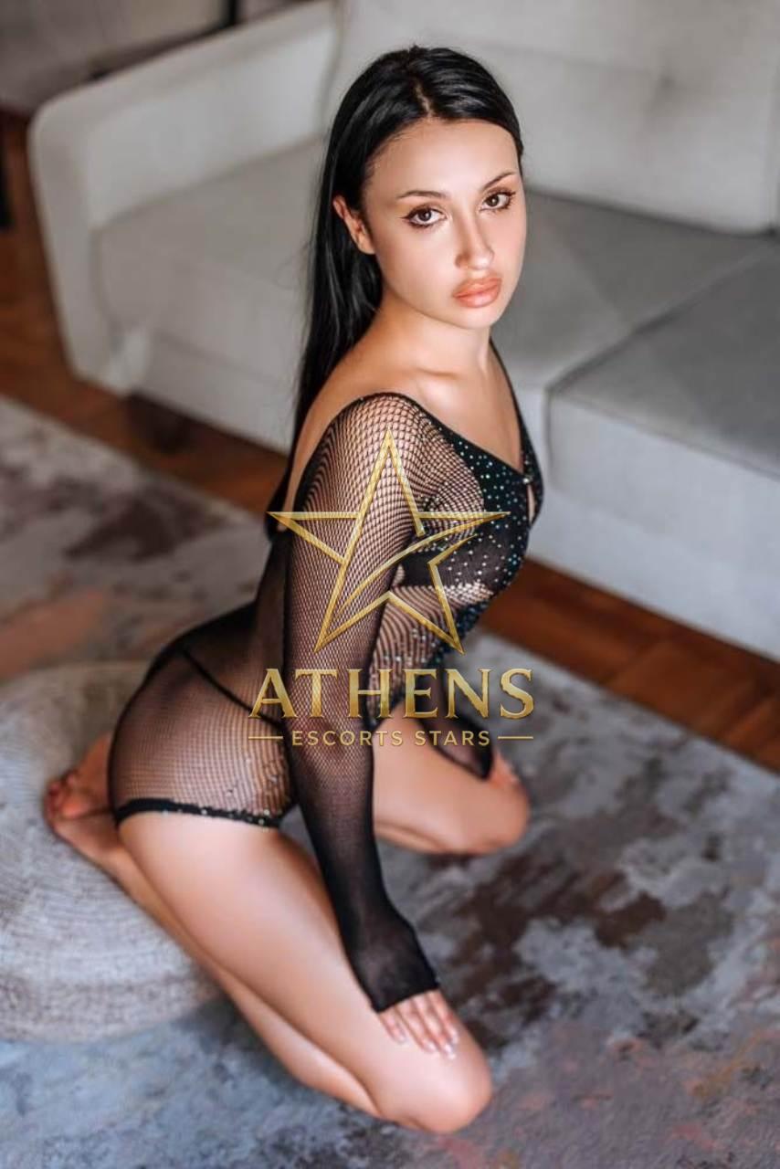 VIKTORIYA-ATHENS-ESCORT-STARS